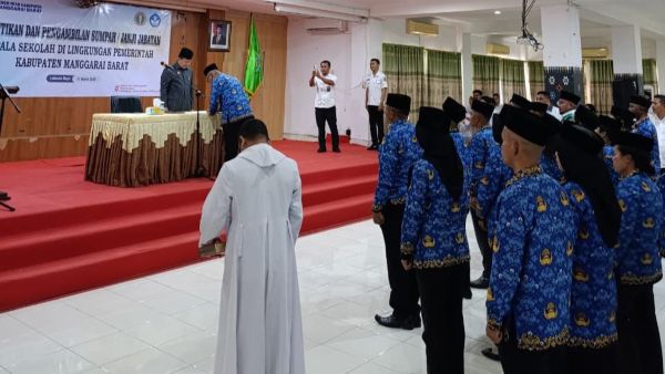 Pelantikan Kepala Sekolah Manggarai Barat