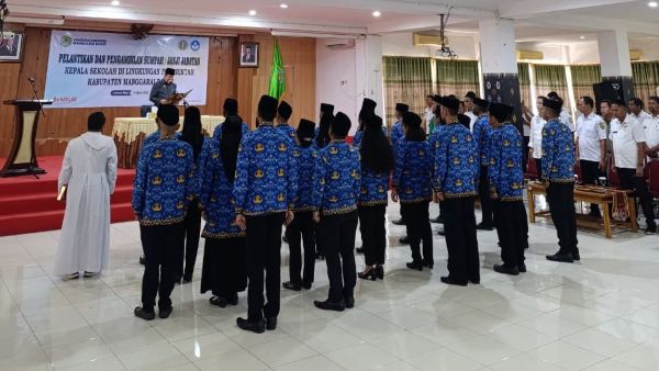 Pelantikan Kepala Sekolah Manggarai Barat